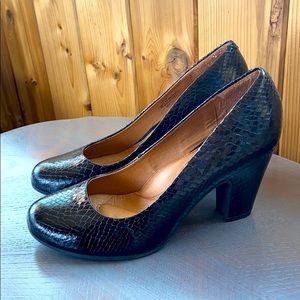 Sofft Black Heels - Like New!